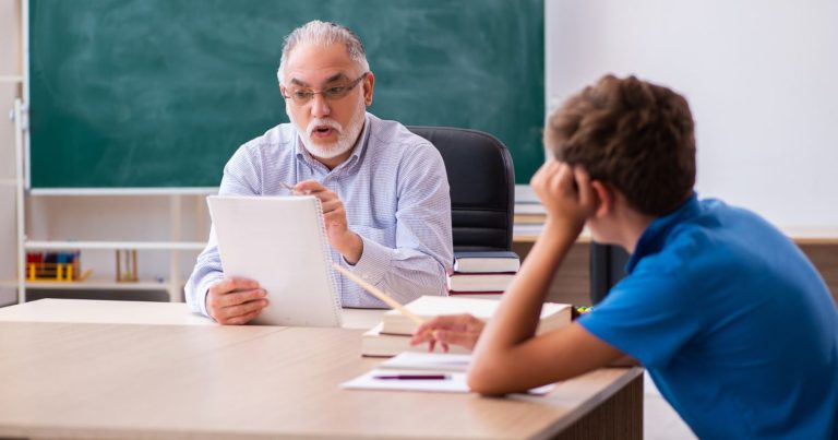 300 ezer forintos juttatás a szakképzésben mentoráló oktatóknak – folytatódik a KIM Esélyteremtő Programja